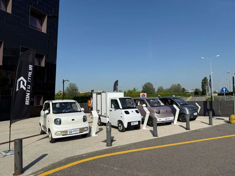 Bontu lanseerasi menestyksekkäästi uuden sähköautovalikoimansa Milan NH -hotellissa